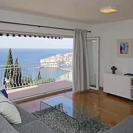 Apartment 330 *
