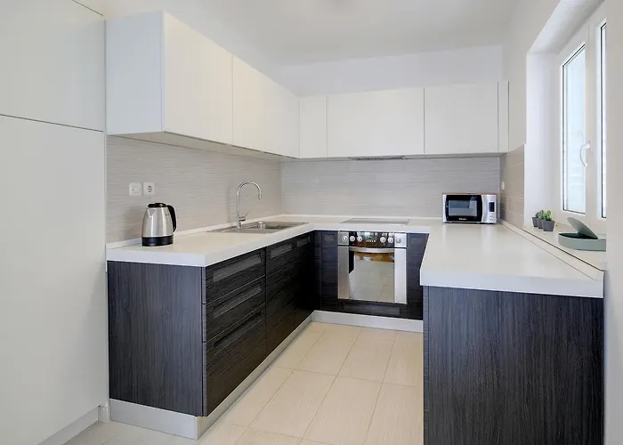Appartement 330 *